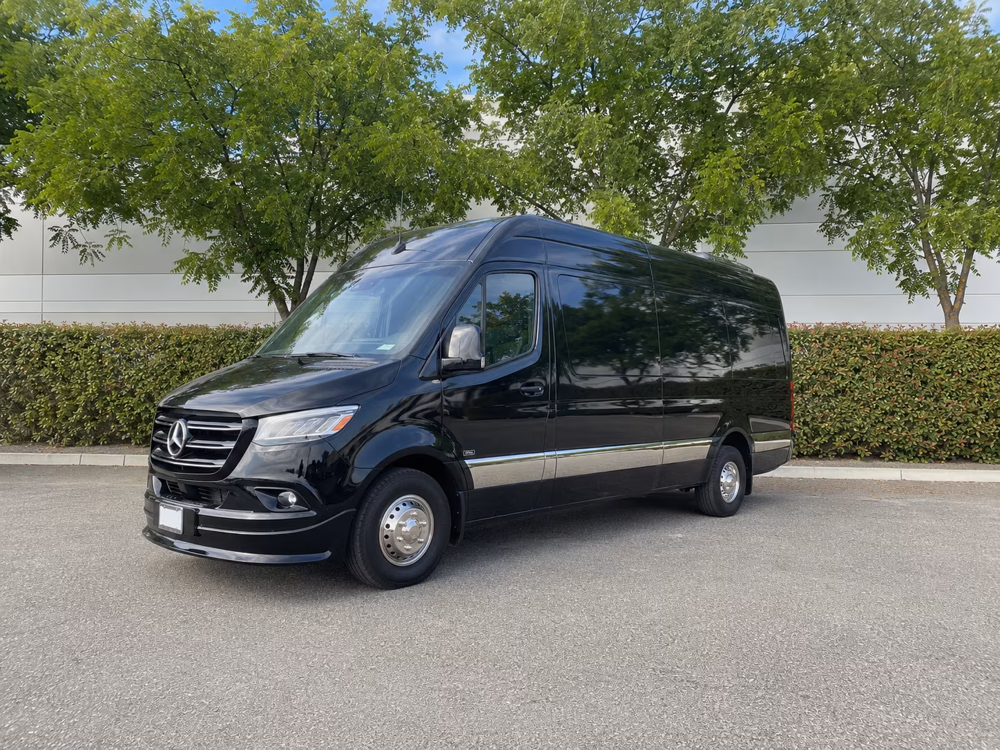 find the perfect transportation for your next prom 3